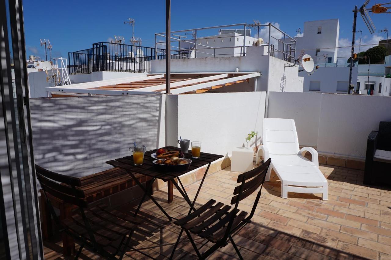 קוניל דה לה פרונטרה Impluvium Conil-Terraza Privada-Parking- Mayores De 25 Anos מראה חיצוני תמונה